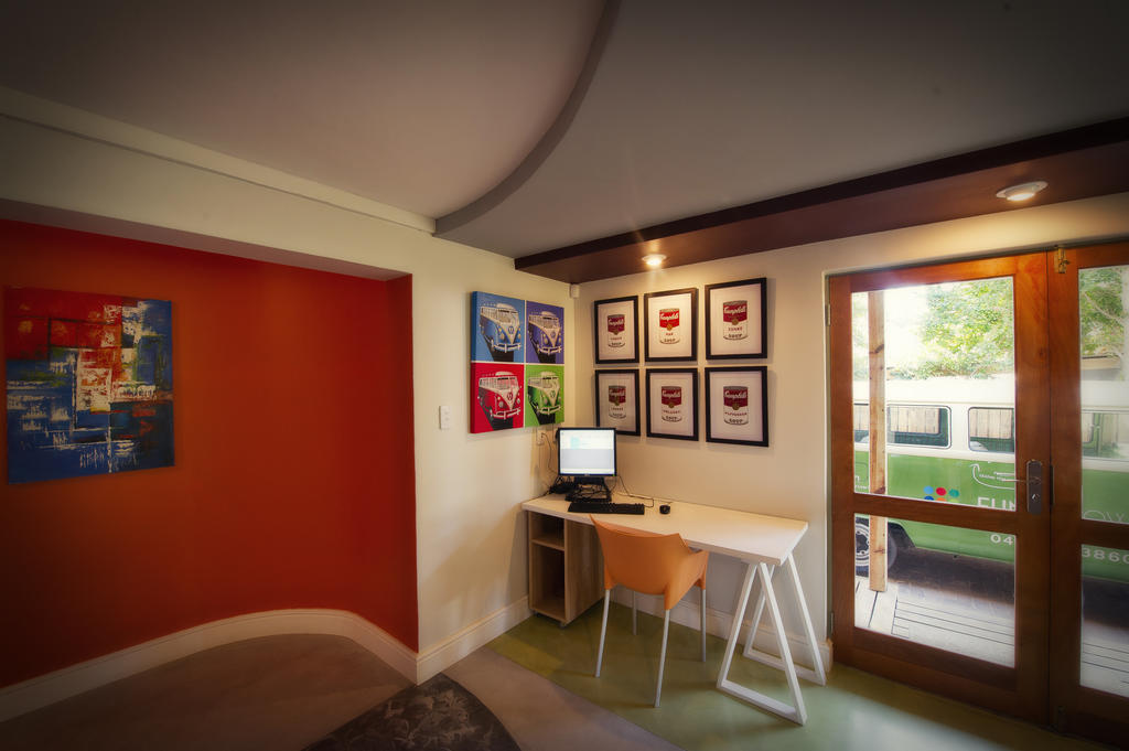 Funky Town Hotel Jeffreys Bay Ngoại thất bức ảnh